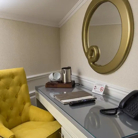 Hotell Peninsula Boutique 4*