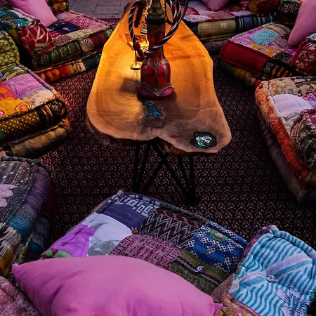Peninsula Boutique Hotel 4*