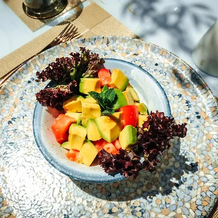 Peninsula Boutique Constança