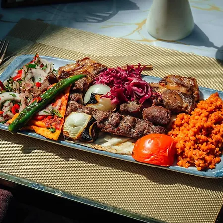 Peninsula Boutique Hotel