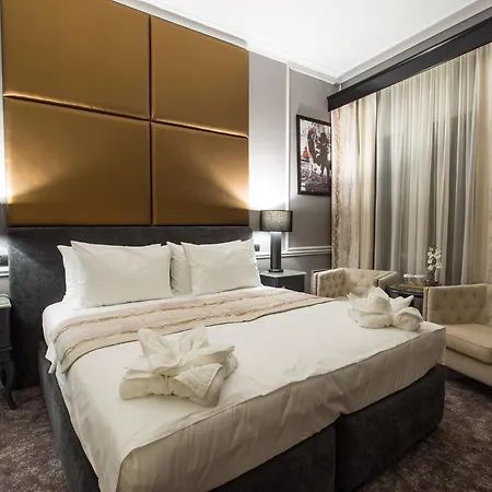 Hotell Peninsula Boutique 4*