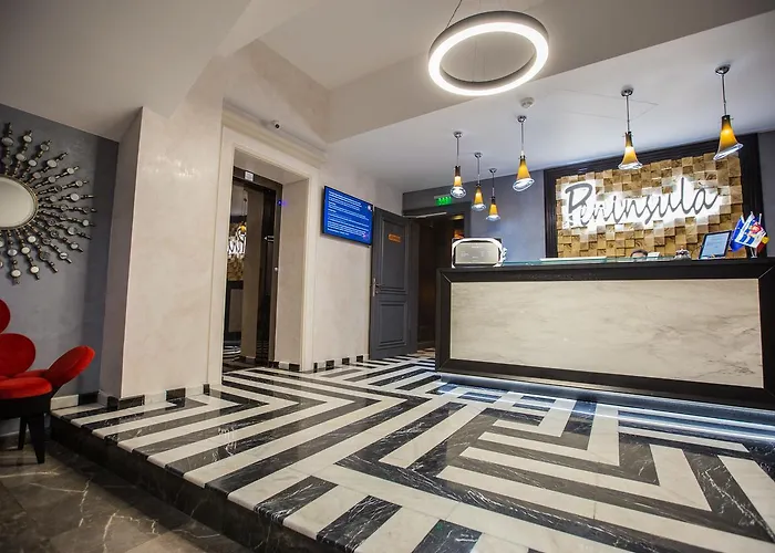 Peninsula Boutique Отель 4*